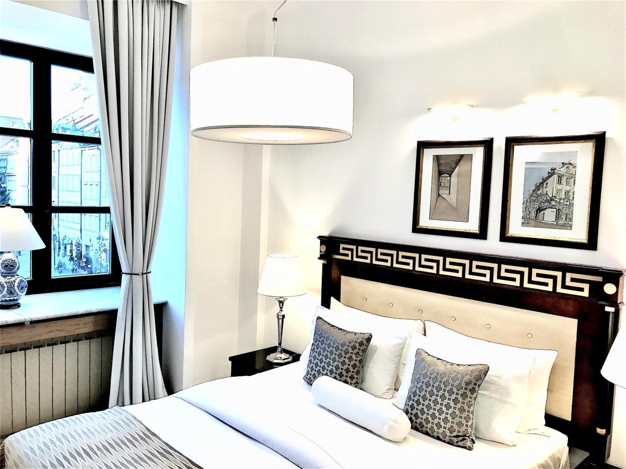 Mondrian Luxury Suites & Apartments Old Town Varsóvia Quarto foto
